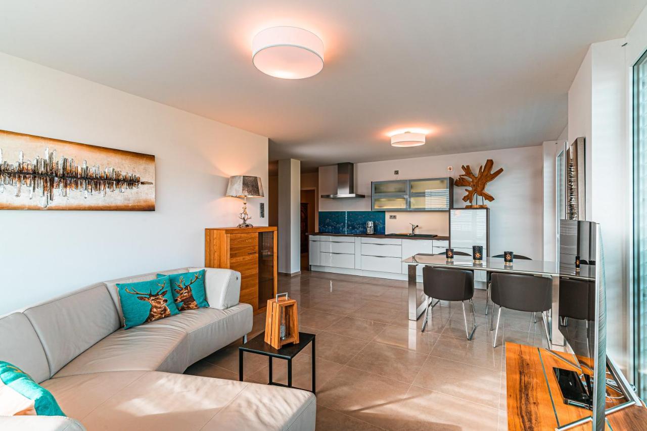 Poolhaus Bodensee Ideal Fuer Geschaeftsreisende Wasserburg Esterno foto